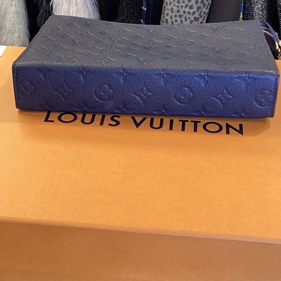 Empreinte Monogram Toiletry Pouch 26 Marine Rouge. - Picture 5 of 7